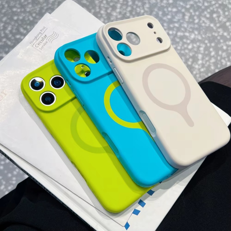아이폰 18, 17 Pro Max, 16 Pro Max - Liquid Silicone Magnetic Phone Case 리뷰 및 가격